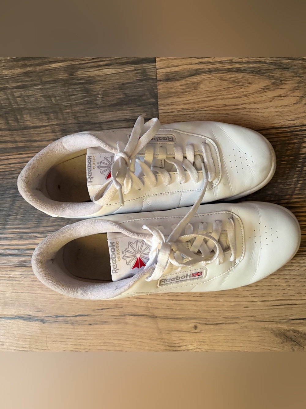 Reebok White Leather Low-Top Sneakers